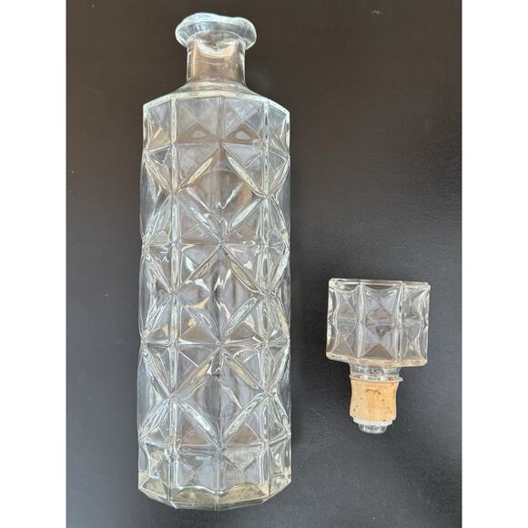 Thatcher Other - Vintage Mid Century Diamond Pattern Glass Whiskey Decanter 1950s/60s 12”